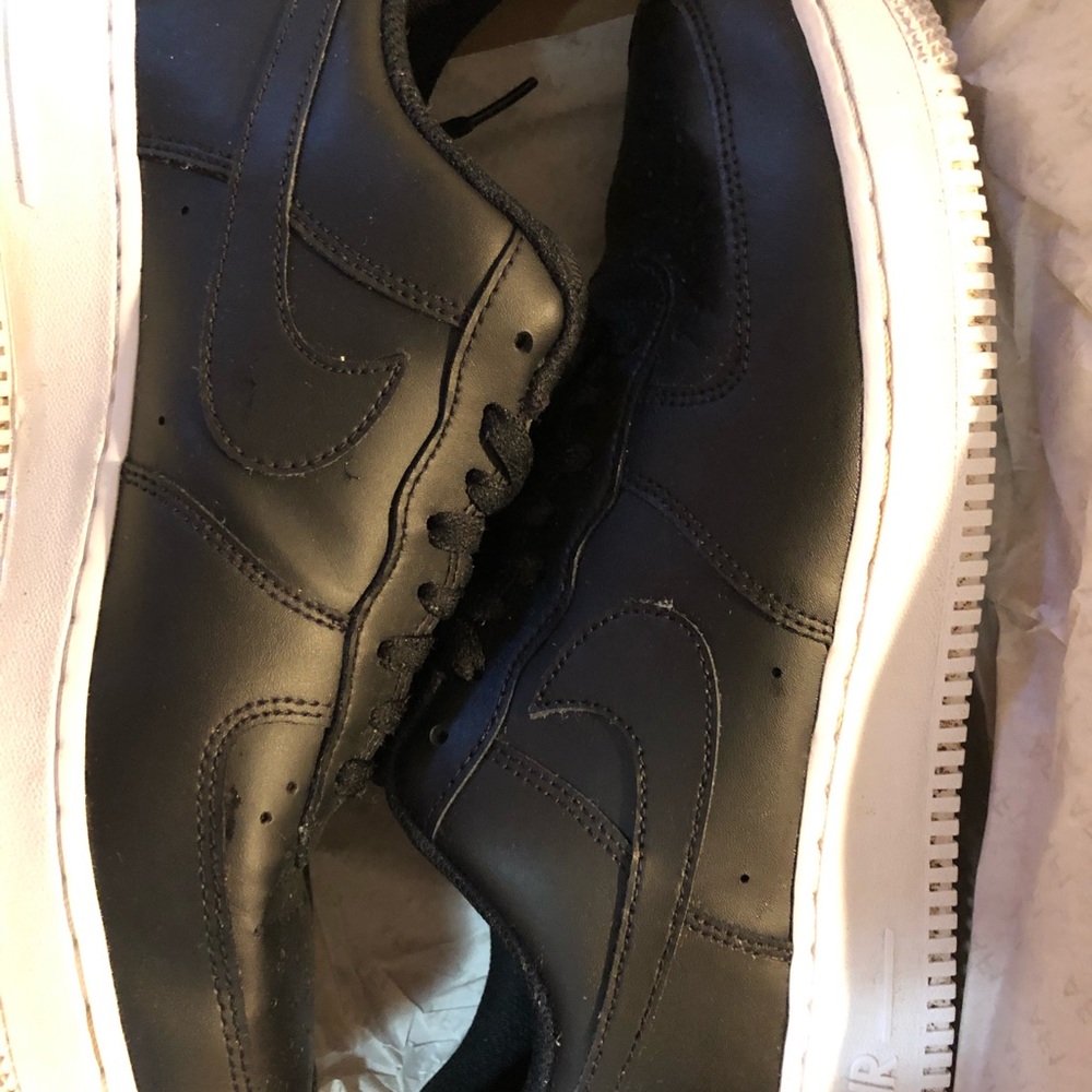 Nike Air Force 1 Black and White